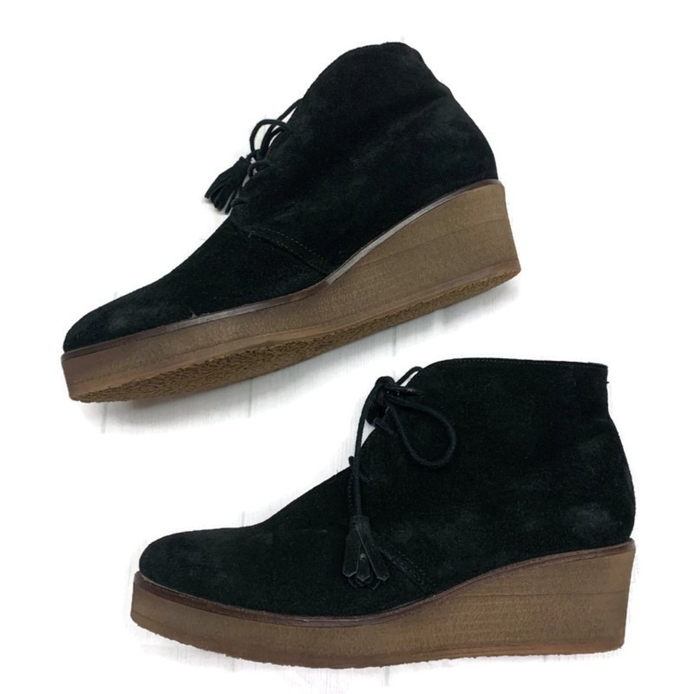 SOLD Eric Michael Europa booties